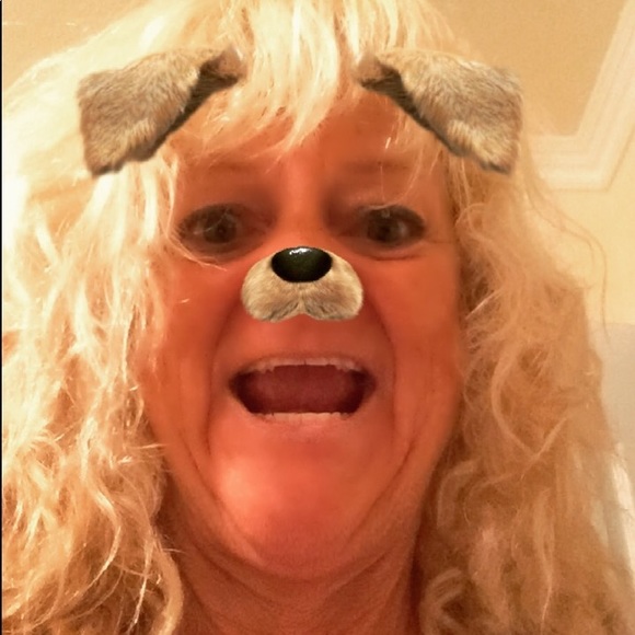 Meet your Posher, Tammy - Picture 2 of 3